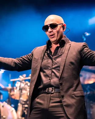 Pitbull Thackerville