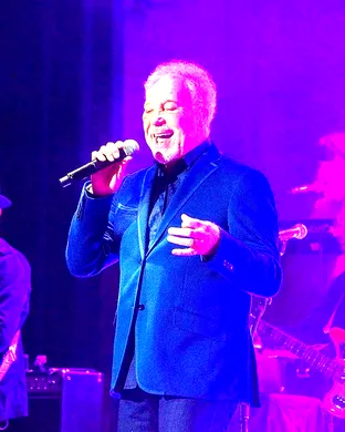 Tom Jones Thackerville